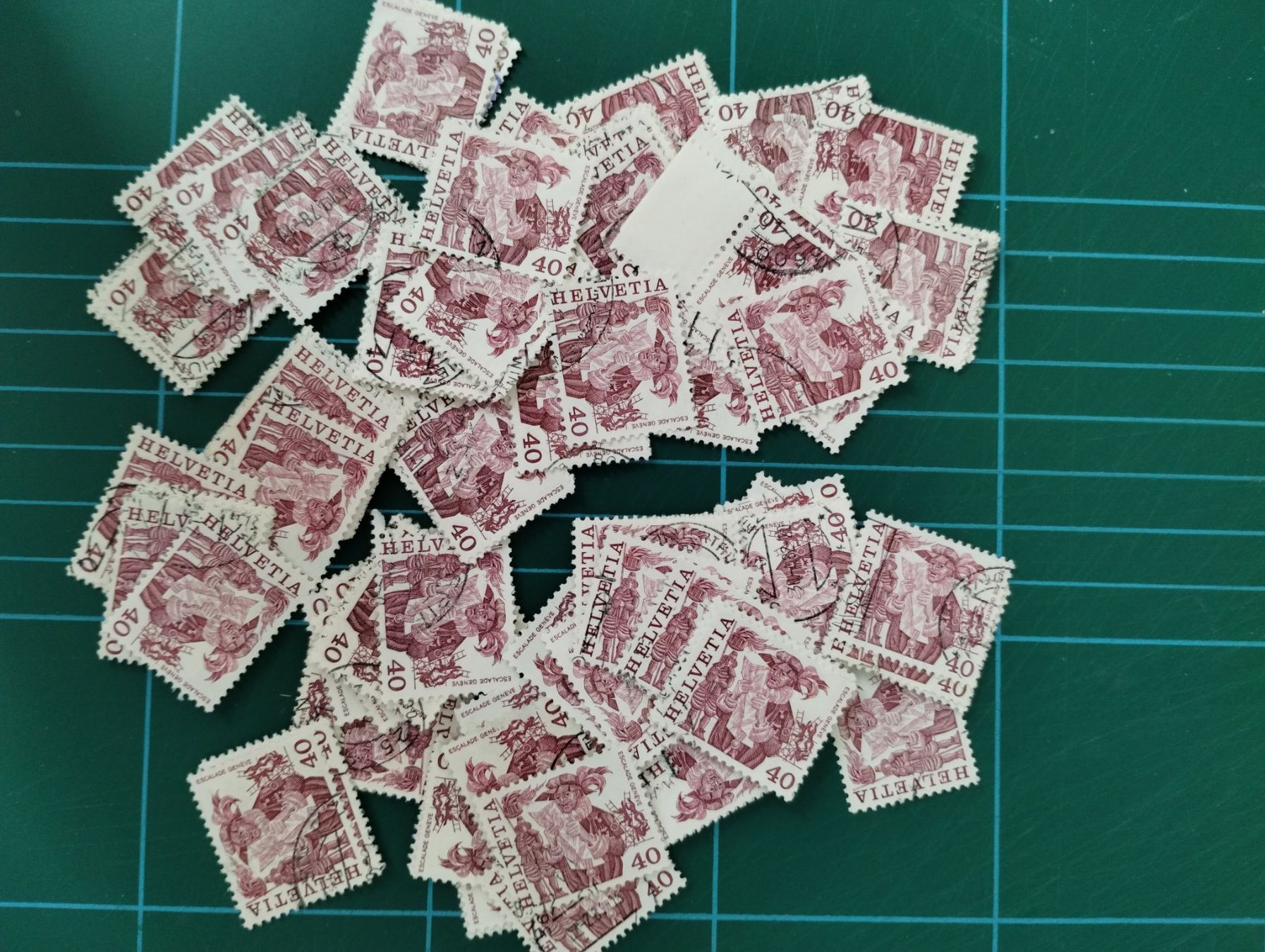 Tutti i francobolli: Briefmarken gestempelt – Usato da Spiez venduto da cemikaphi