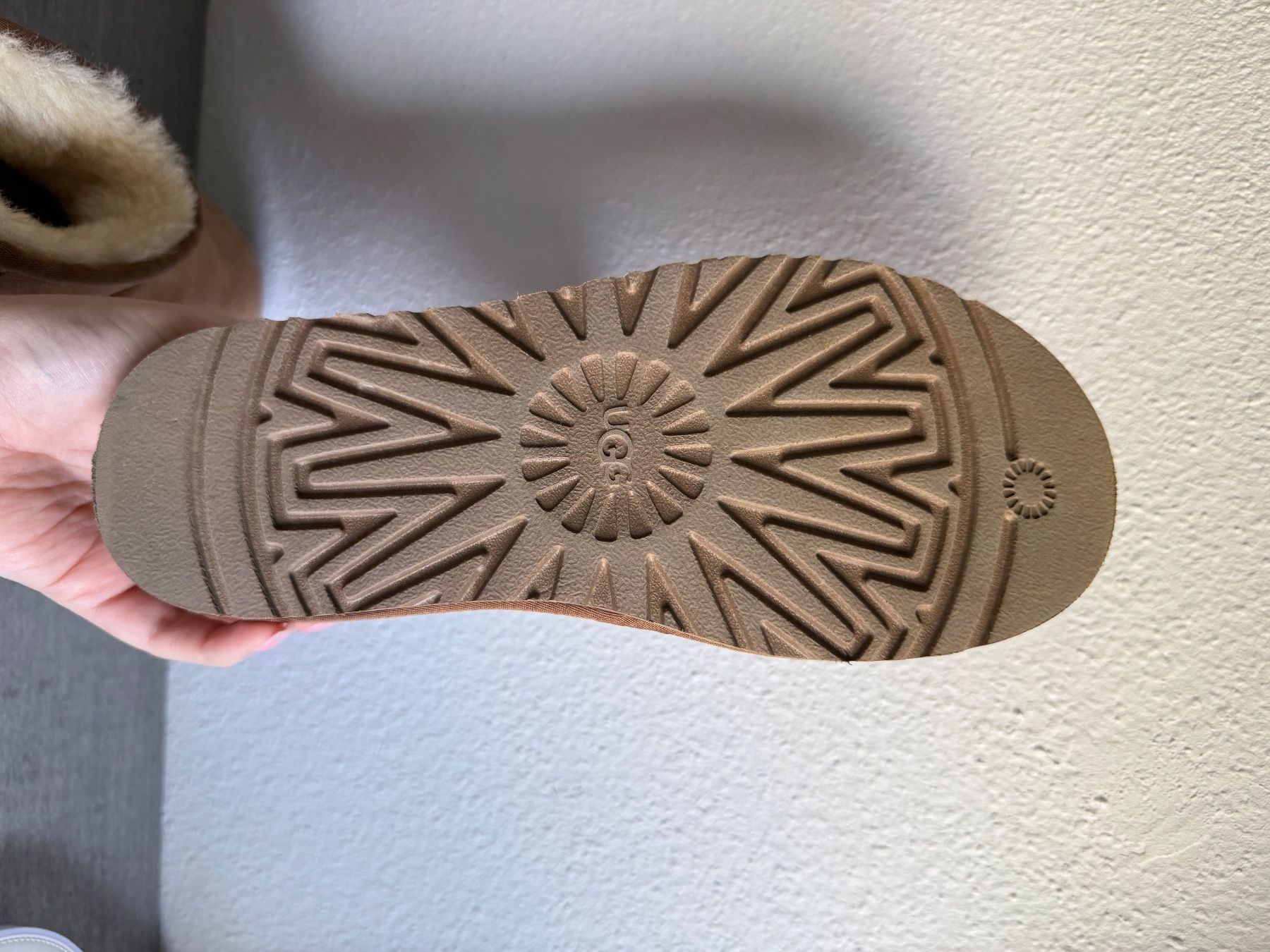 Ugg Scarpe da uomo: UGGs ultra mini plateforme 38 – Usato da Meyrin venduto da Steph_g28 2