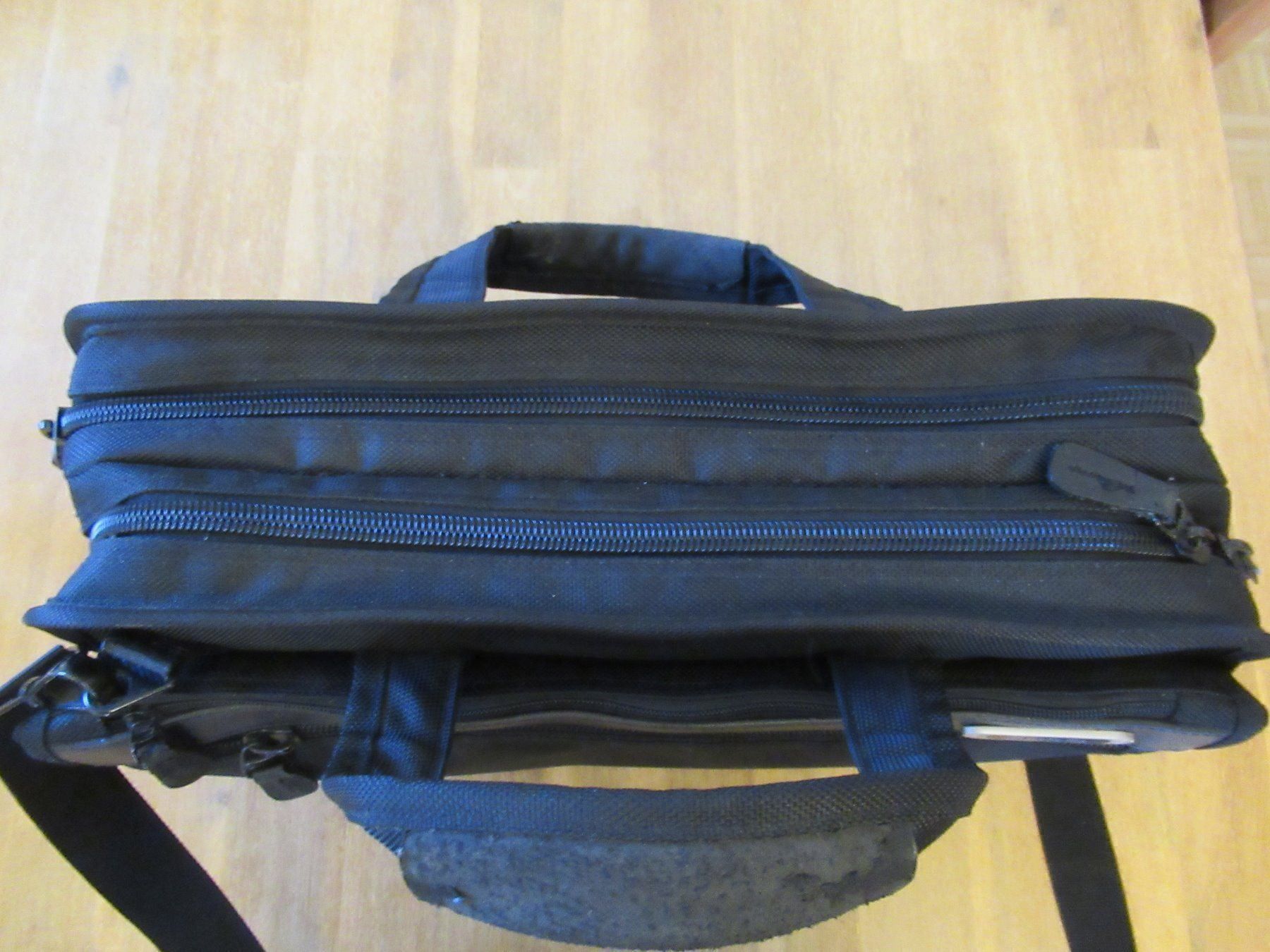 Borse: Laptoptaschen – Usato da Ebmatingen venduto da top-zuerich 2