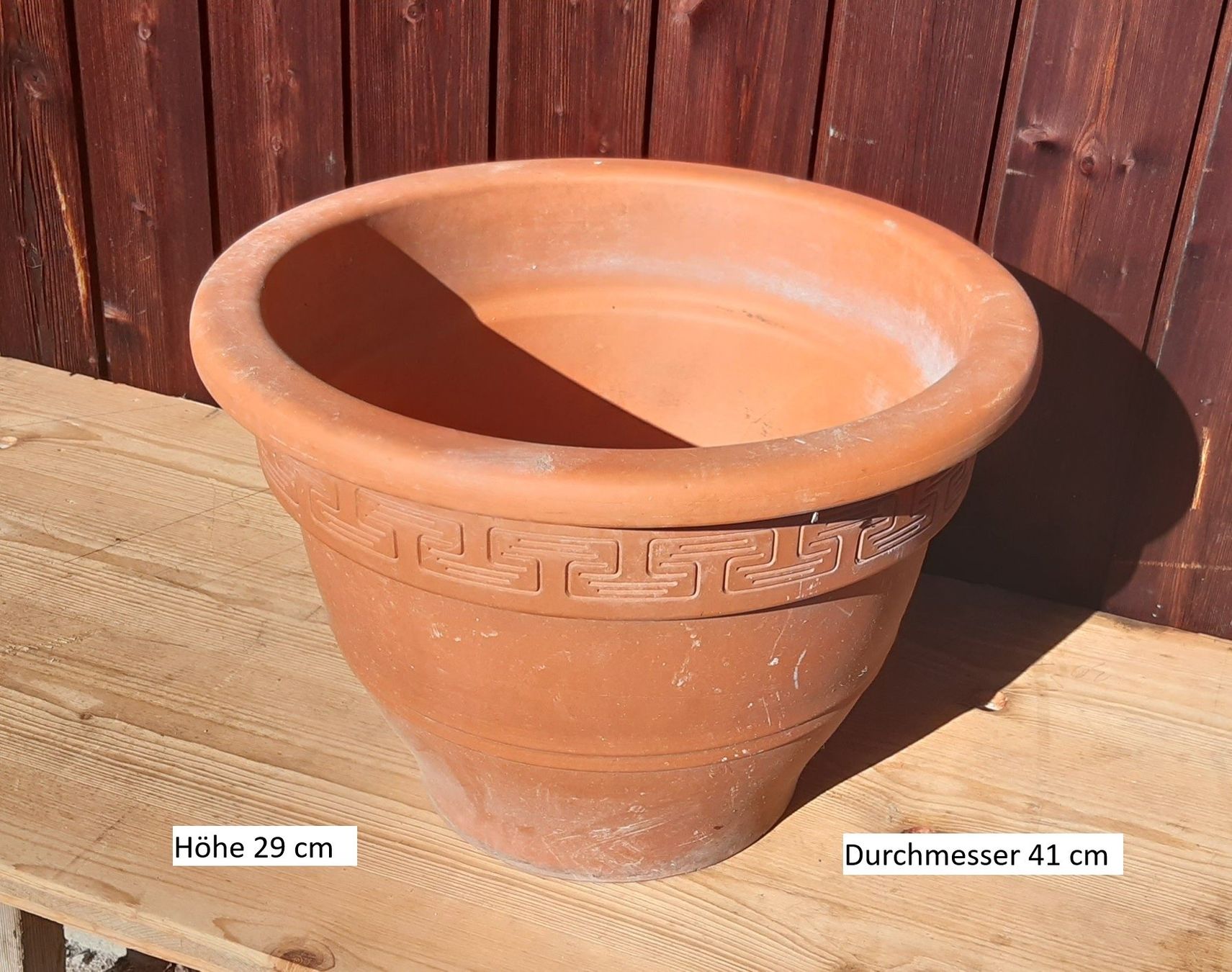 Blumentöpfe: Tontopf Höhe 29 cm Durchm. 41 cm – Gebraucht aus Teufen AR von flyerfan01