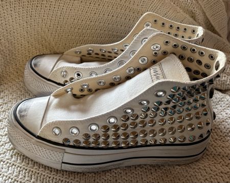 Scarpe Converse All Star borchiate bianche 👟