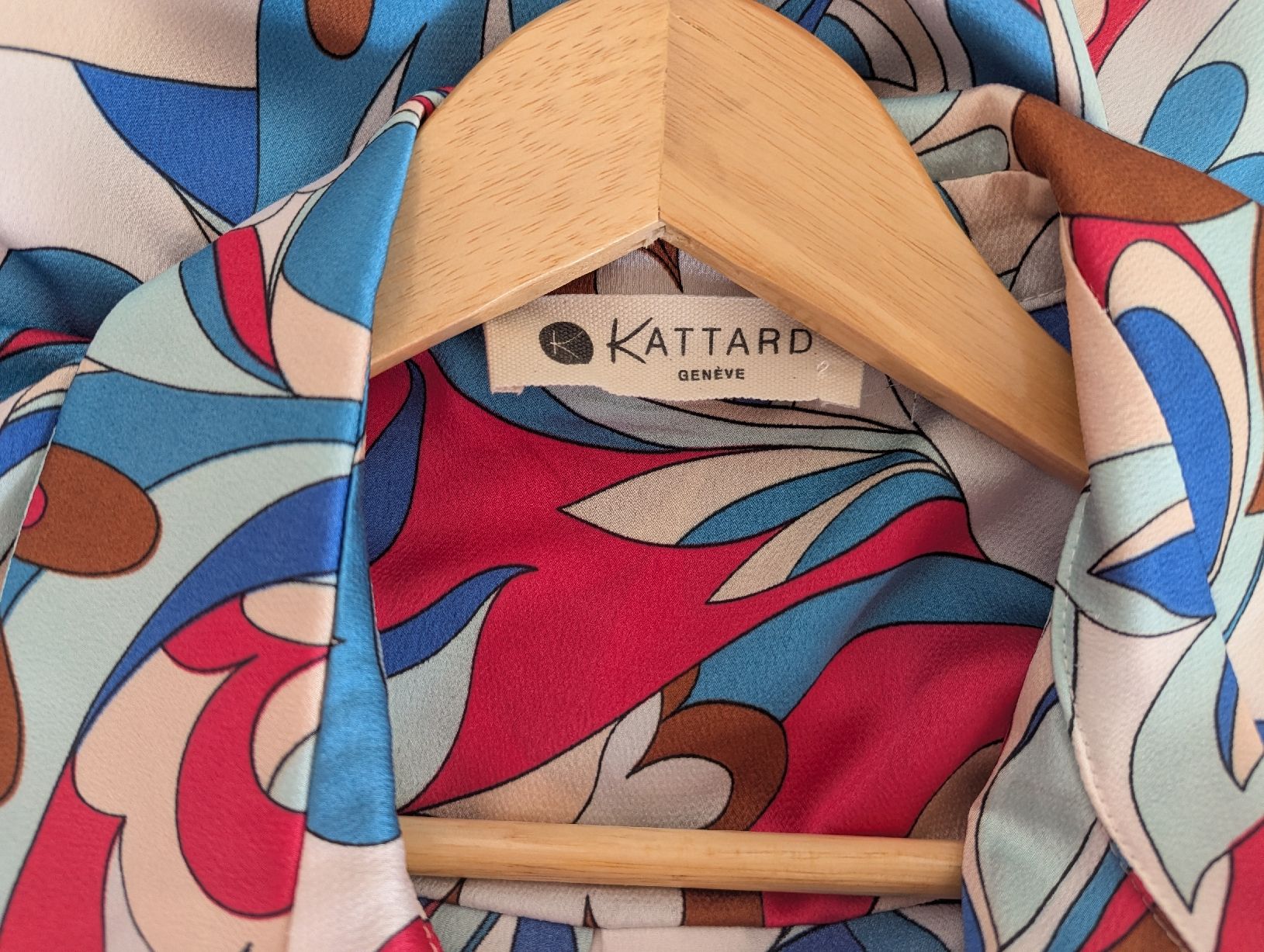 Vestiti: robe Kattard Genève T2 – Nuovo (secondo la descrizione) da Montreux venduto da dem_gyt9 3