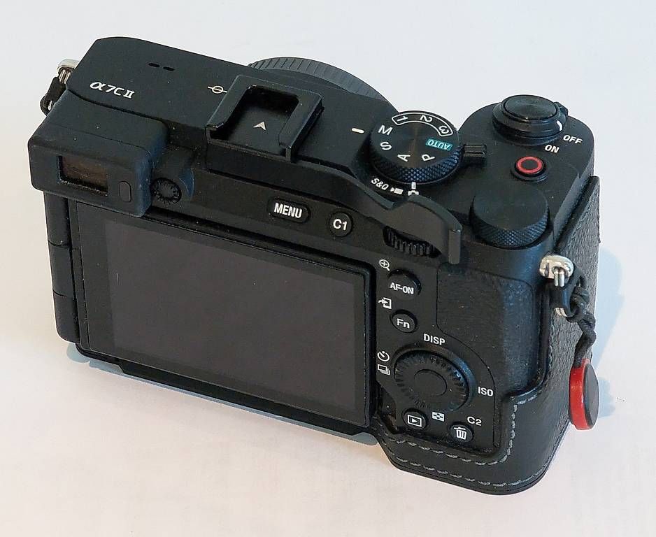Sony Fotocamera: Sony Alpha 7CII 33 Mpx, Plein format – Nuovo e nell'imballaggio originale da Torny le Grand venduto da cla_w6np