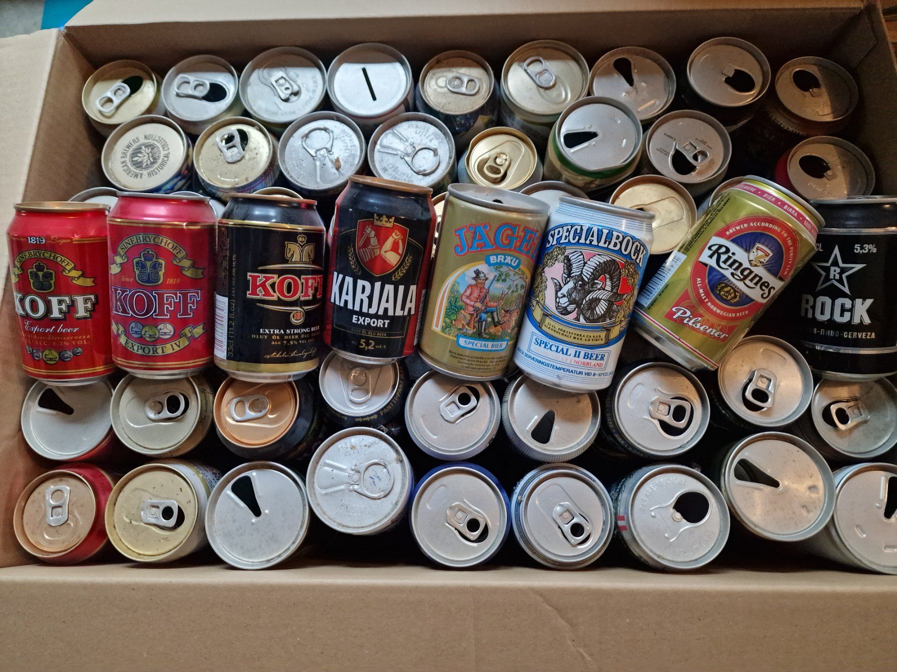 Spirituosen: 153 canettes de bière 330-350ml – Gebraucht aus Delémont von youhoucans