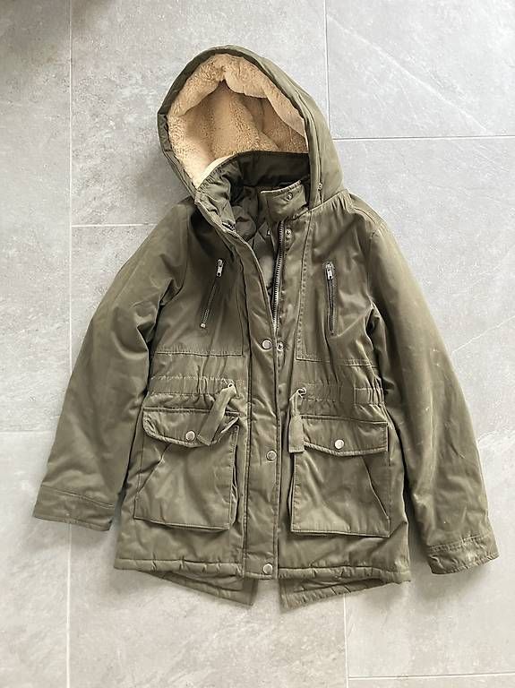 Giacche & Cappotti: Übergangs/Winterjacke Gr. 152 – Usato da Allschwil venduto da ait_n87b