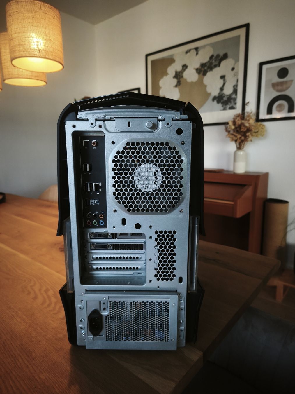 Alienware PCs: Alienware Aurora R4 Gaming-PC – Gebraucht aus Frauenfeld von Jannicstrc 2