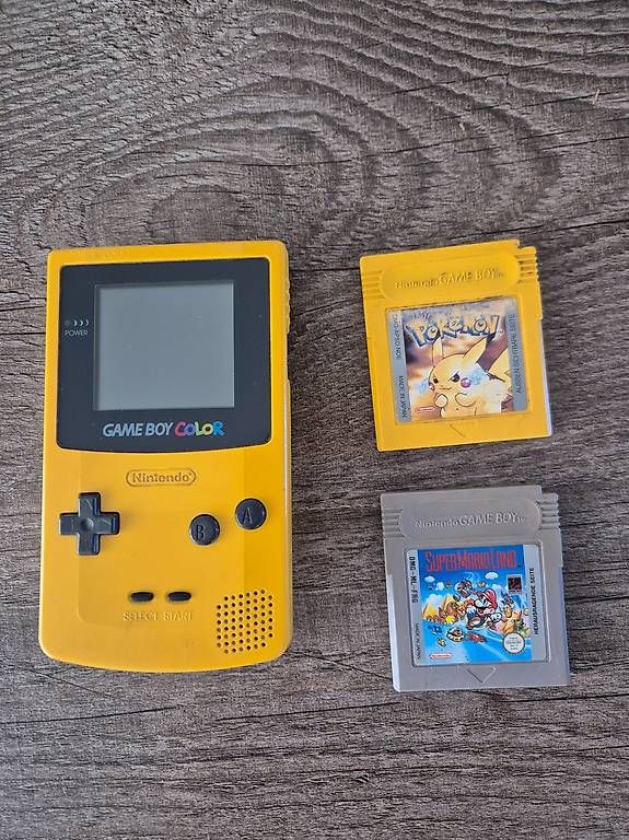 Console: Game boy color gelb – Usato da Ramsei venduto da ali_8fwc
