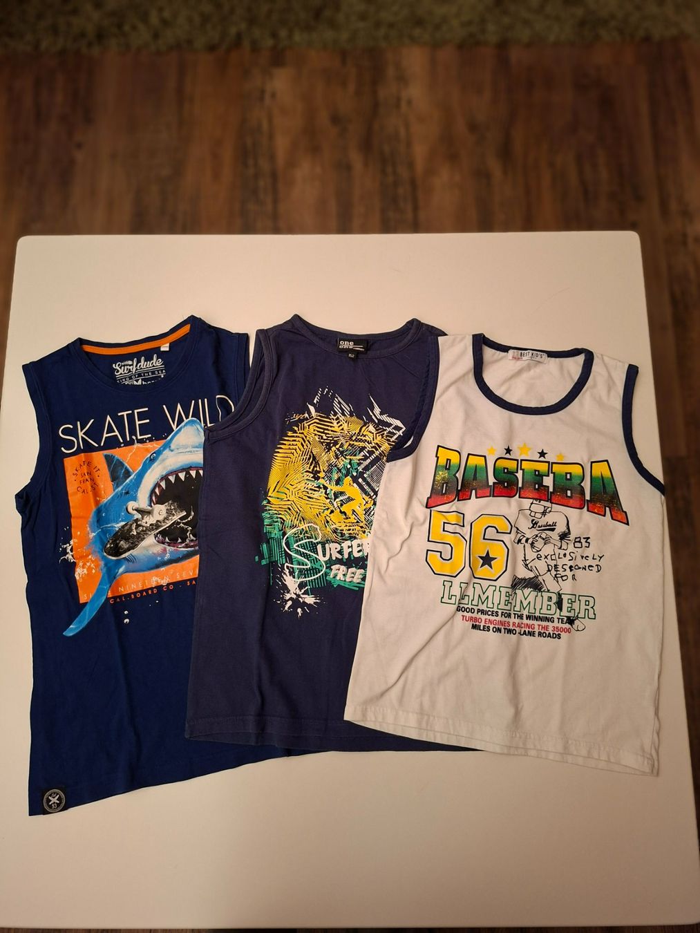 Camicie, T-shirt & Polo: Shirt Ärmellos – Usato da Lohn SH venduto da Zwierbel 1
