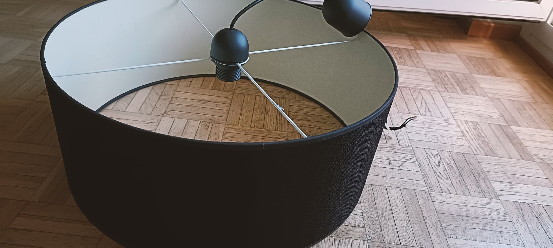 Lampade: Lampada da soffitto METROPOLIGHT colore nero diametro 35cm – Usato da Lugano venduto da ycd_rv8h 1