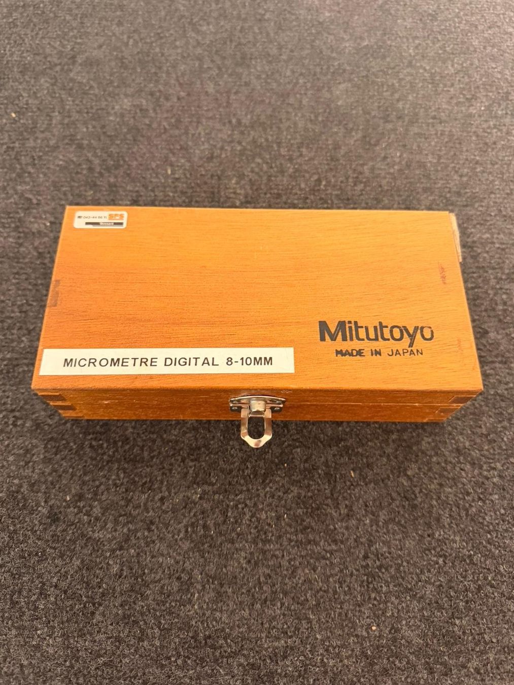 Mitutoyo Misurare: Micromètre numérique / Digitales Mikrometer – Usato da Feldbrunnen venduto da Uretab 1