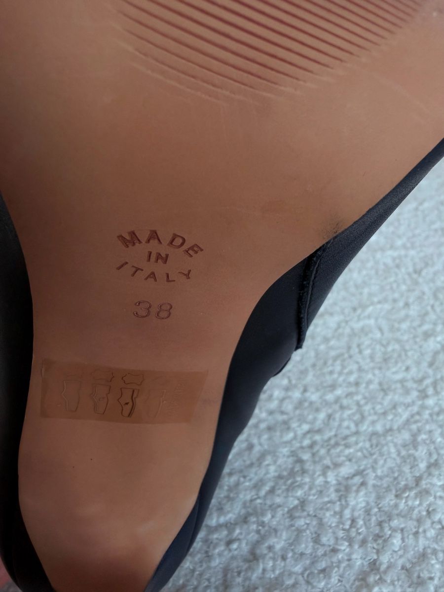 Scarpe da donna: Leather ankle boots – Nuovo (secondo la descrizione) da Luzern venduto da dsr_5h2h 3
