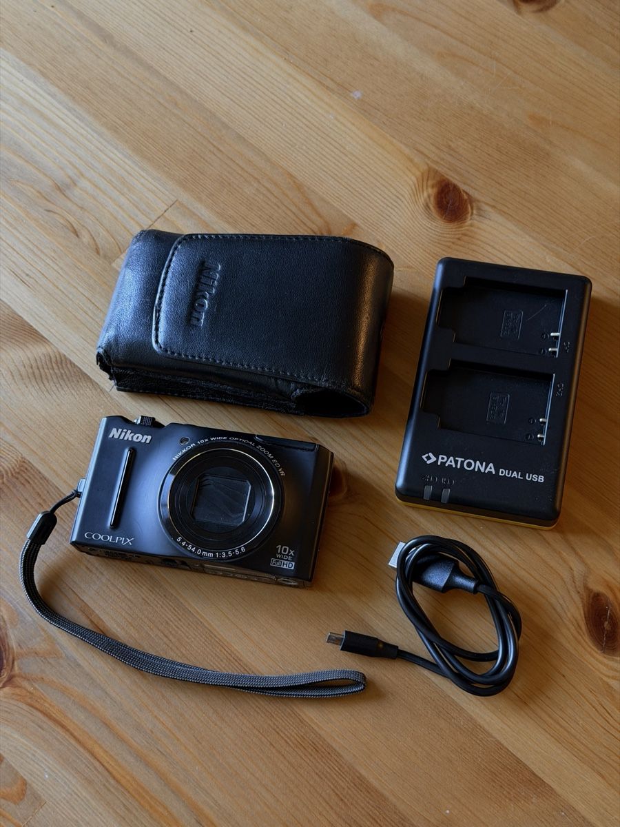Nikon Fotocamera: Nikon Coolpix S8100 Near Mint Fully Tested – Usato da Zürich venduto da idbronskiy 4