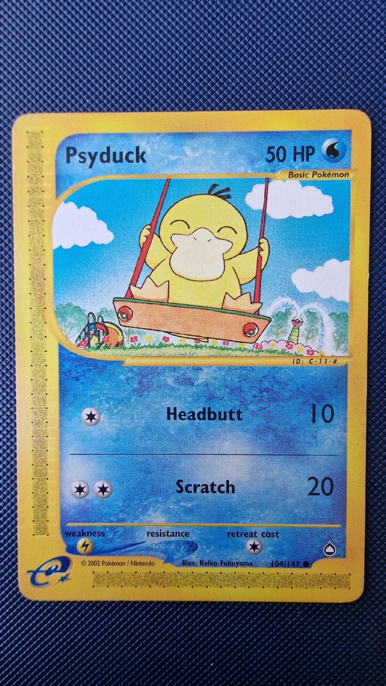 Pokémon Carte collezionabili: Psyduck #104 – Pokémon Aquapolis – Usato da Veytaux venduto da PocketMonster
