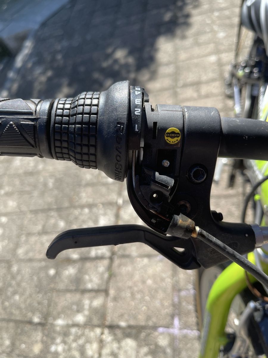 Leopard Biciclette: Kindervelo Leopard Turbo Cat – Difettoso da Tecknau venduto da Rh7 4