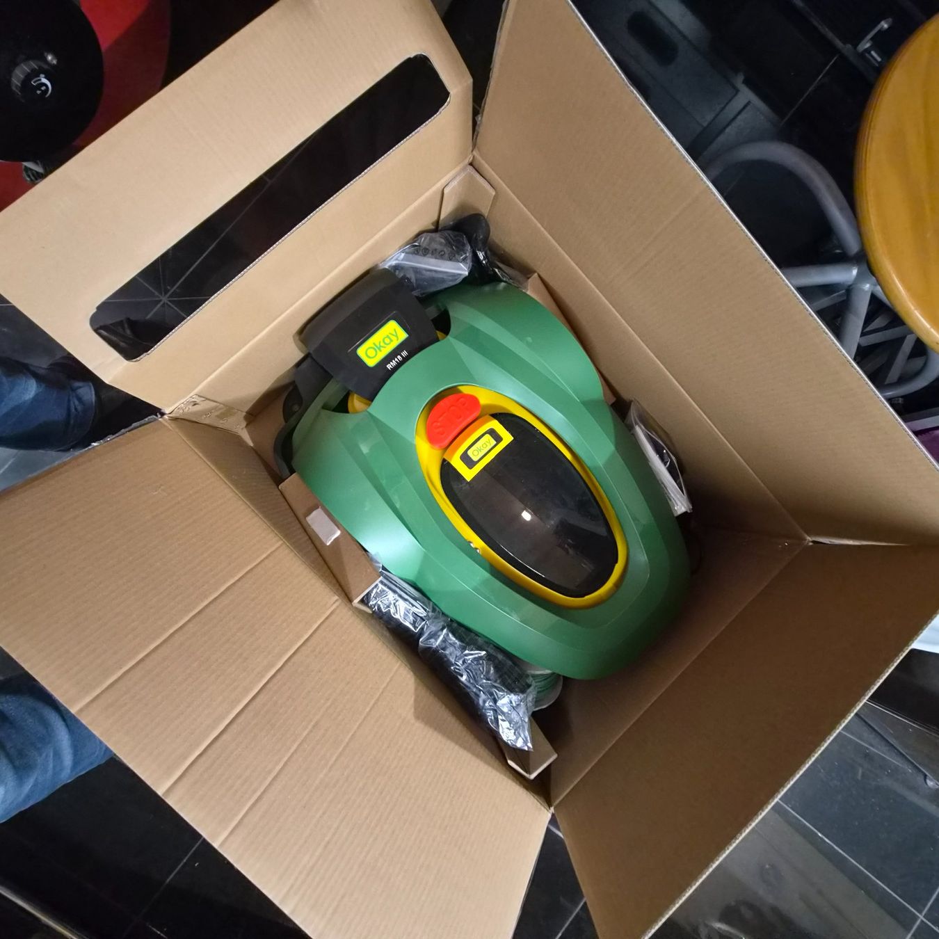 Tagliaerba: Robot tondeuse Landi RM 18 III – Nuovo e nell'imballaggio originale da Chamoson venduto da Pellaton02 1
