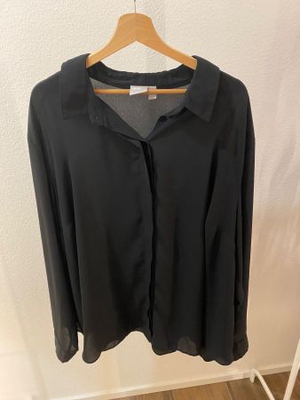 Asos Bluse luftig mit Knöpfen schwarz Gr. 52