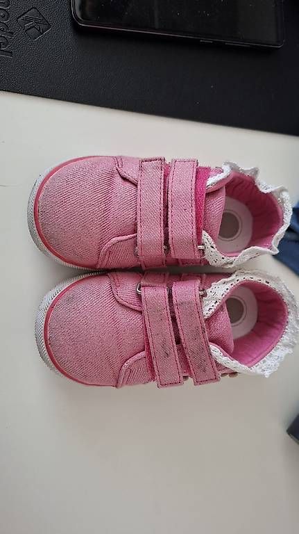 Chicco Scarpe per ragazzi: Scarpe in tela da bambina – Usato da Pregassona venduto da eri_zwl6 1