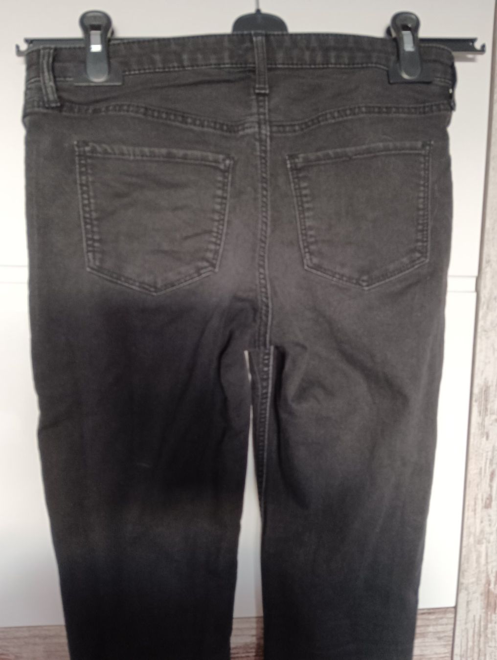 Jeans: Jeans Unisex Gr. 164 – Usato da Oberweningen venduto da Bumblebee2 1