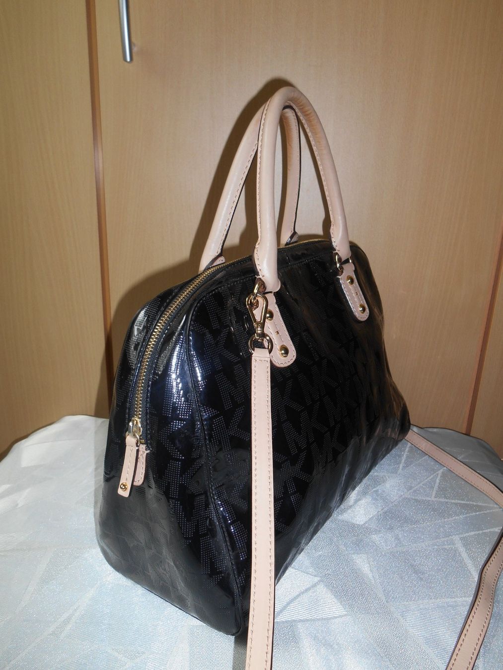 Michael Kors Borse da donna: Michael Kors Leder Handtasche – Usato da Basel venduto da chien008 2