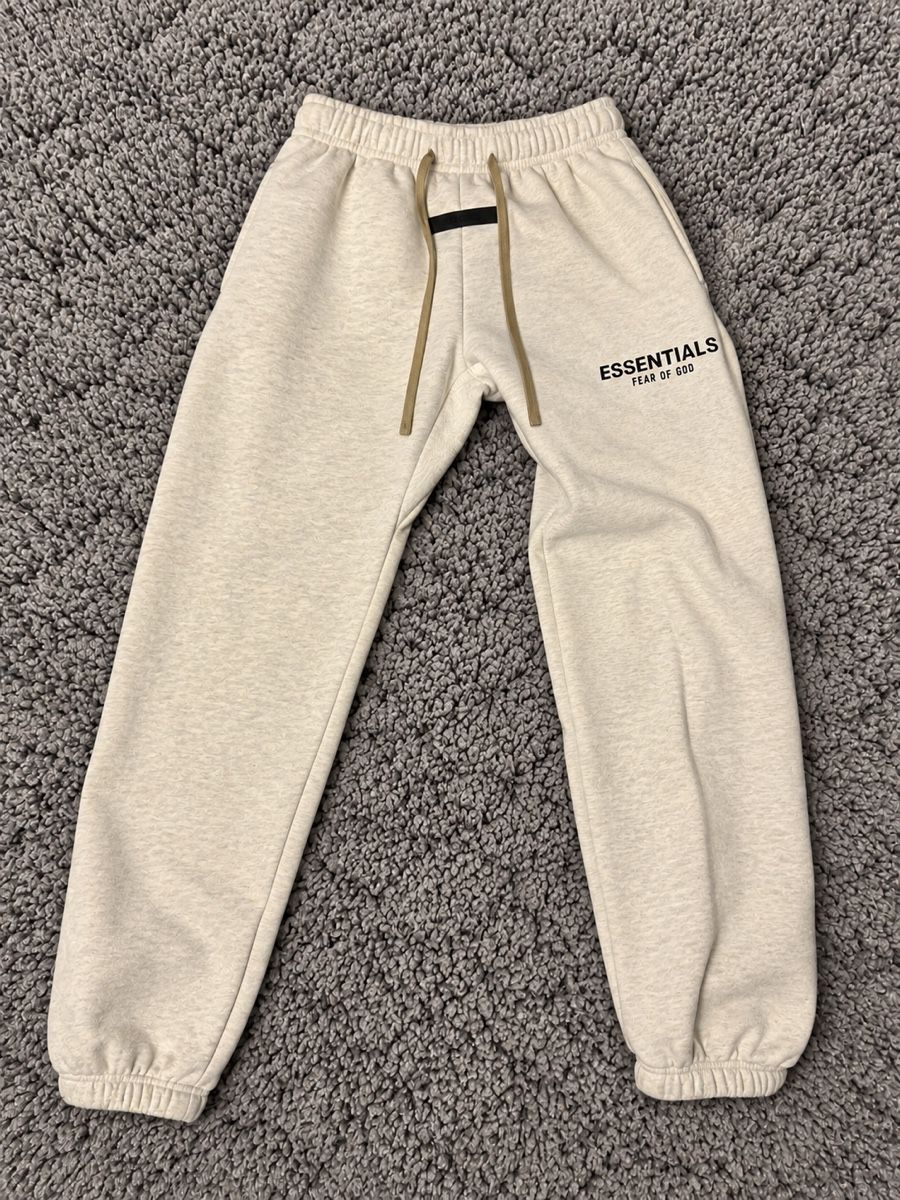 Pantaloni: Jogginghose beige Grösse M neu – Nuovo (secondo la descrizione) da Sissach venduto da jdv_j65j