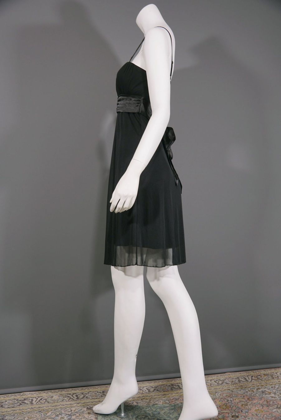 Vestiti: luftiges Mini-Cocktailkleid von Laura Scott – Usato da Meggen venduto da 1Class2Hand 1