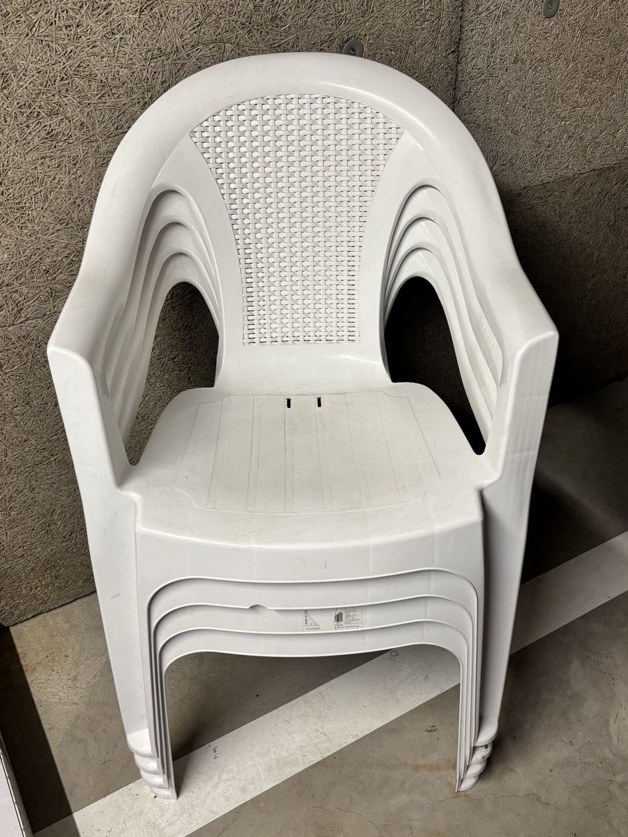 Stühle: 4 chaises de jardin  – Gebraucht aus Monthey von Susii_M
