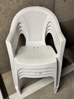 4 chaises de jardin 