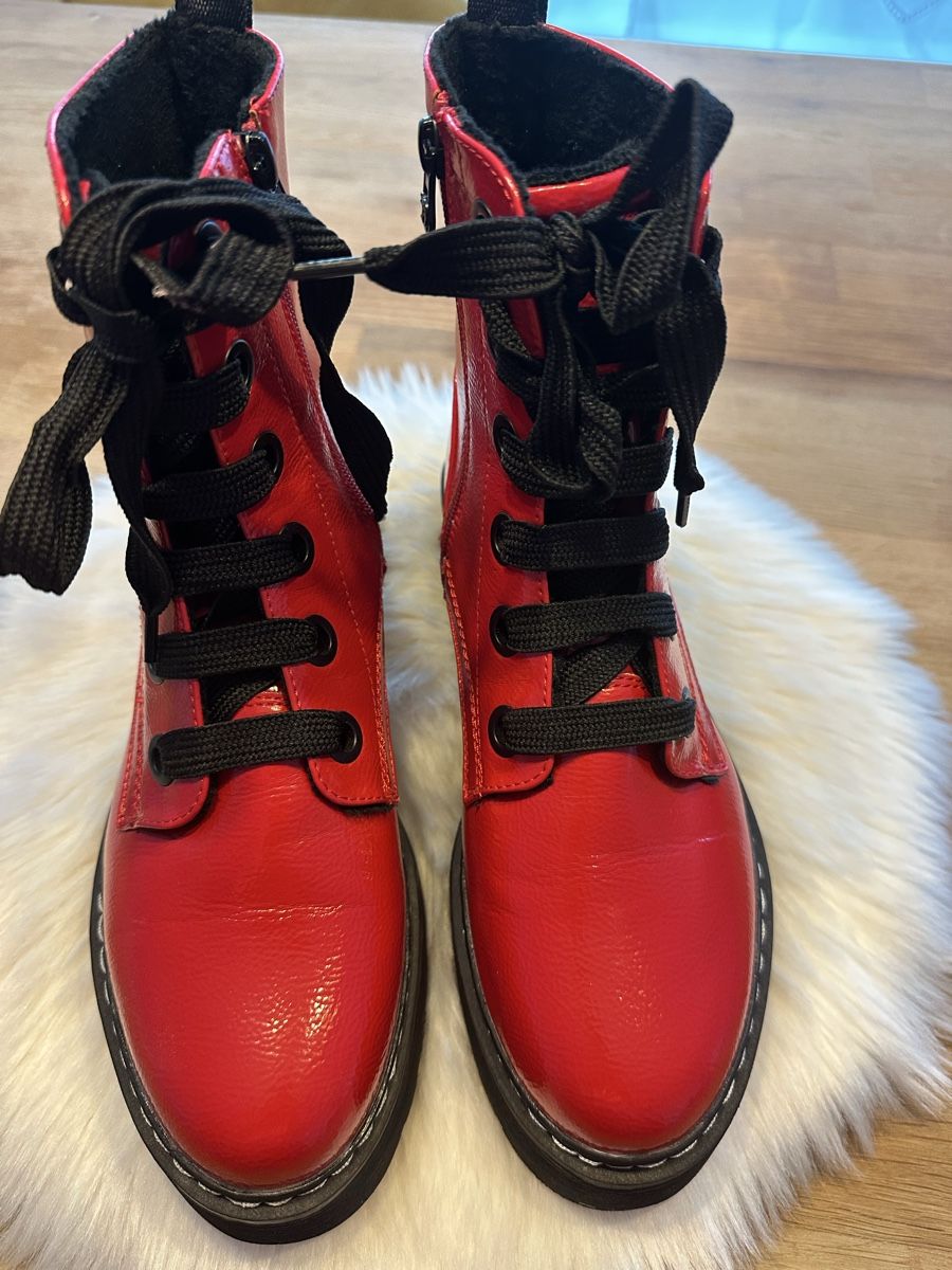 Damenschuhe: Boots – Neu (gemäss Beschreibung) aus Unterlunkhofen von car_8fpk 1