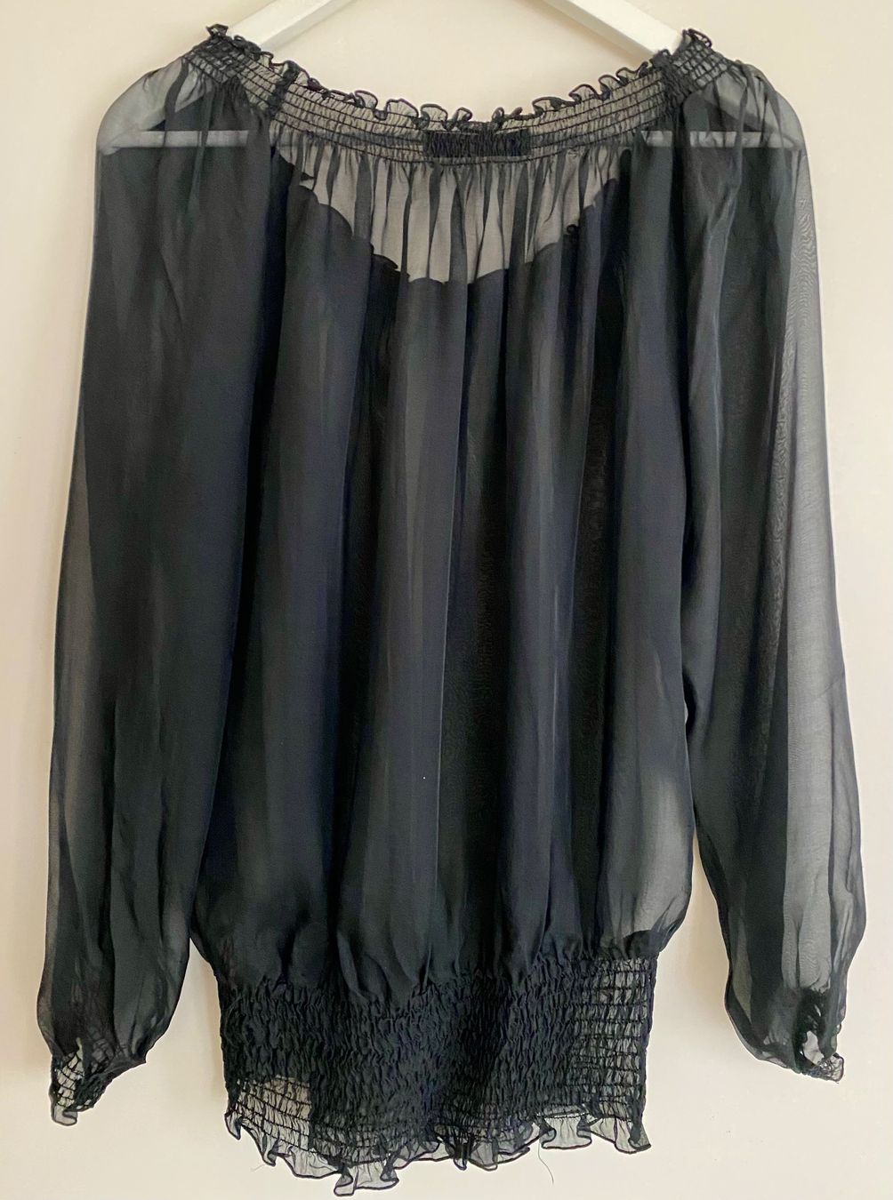 Hallhuber Camicette: Seidenbluse von Hallhuber in Schwarz, Gr. 36 – Usato da Zürich venduto da Maria2021 3