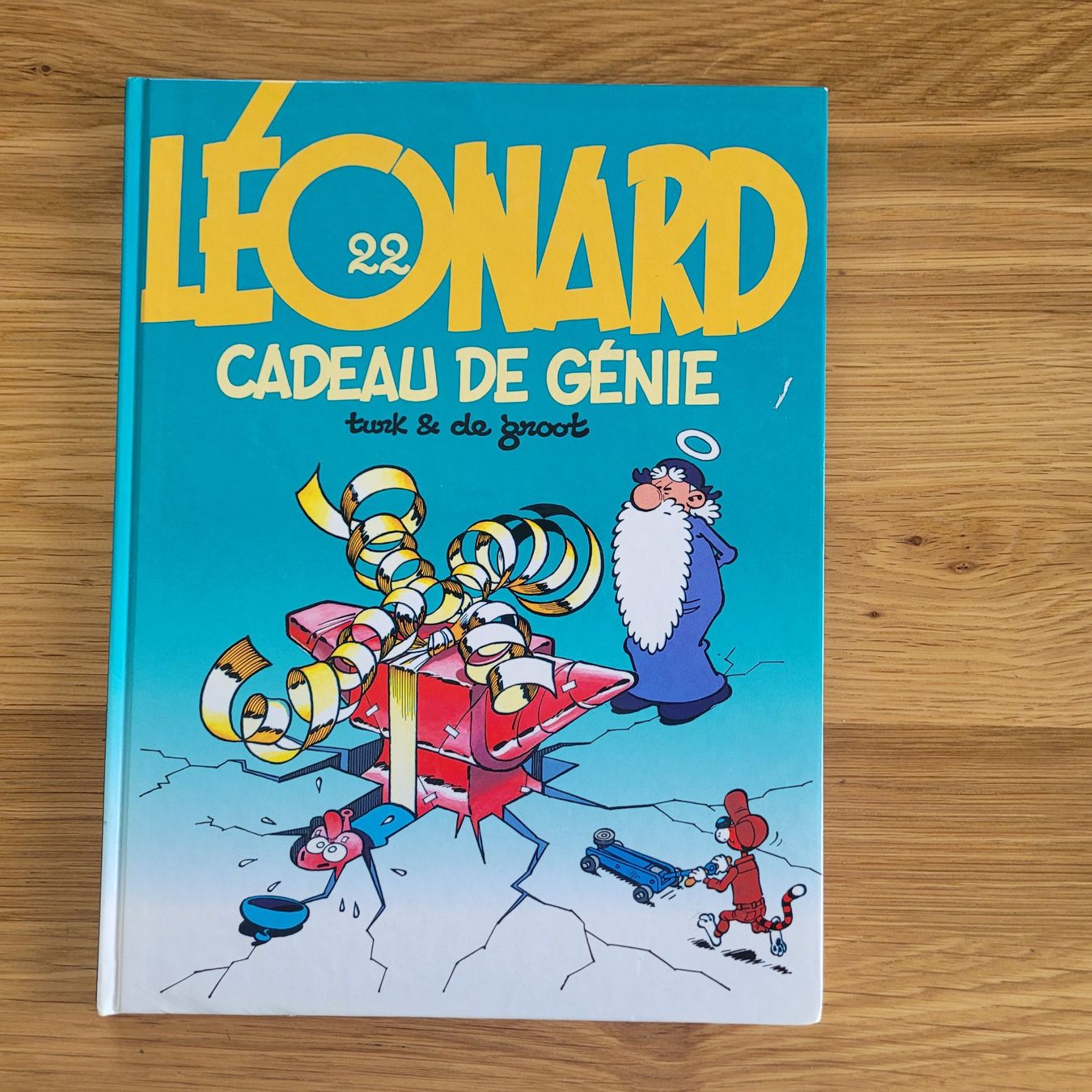 Fumetti: BD EO Léonard Tome 22 Cadeau De Génie – Usato da Biel/Bienne venduto da Destockweb