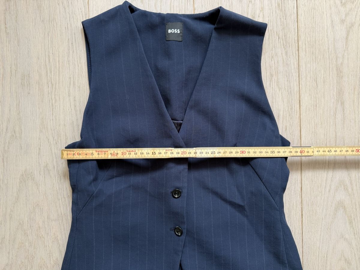 Hugo Boss Gilet & Giacche senza maniche: Hugo Boss Weste XS – Usato da Brig venduto da Zuckerfee13 2