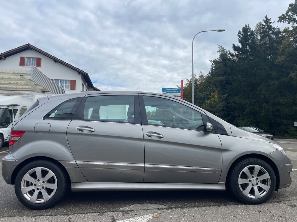 MERCEDES-BENZ B 200 T MFK Neu - Service Neu / Top Zustand / | Kaufen ...