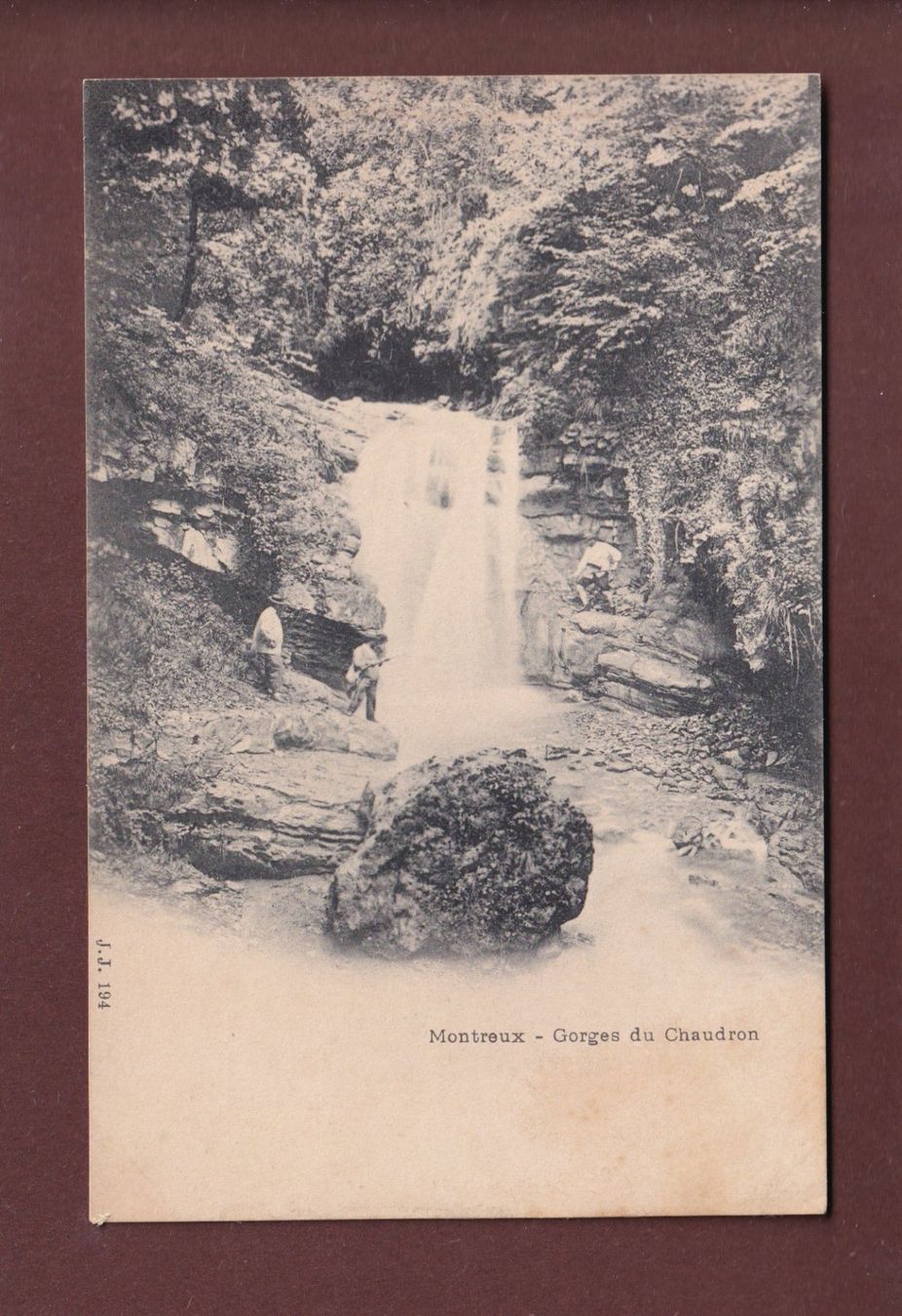 Cartoline postali: MONTREUX - Gorges du Chauderon – Usato da Pully venduto da nicecards