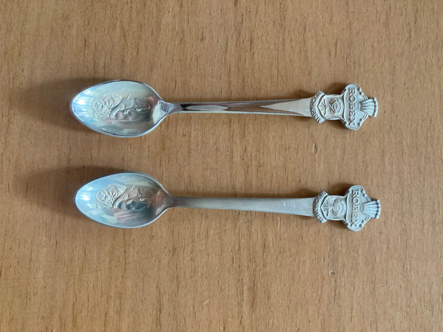 Löffel: 2 Sammlerlöffel Rolex Bucherer mit Löwenfigur – Gebraucht aus Kriens von mei_j828