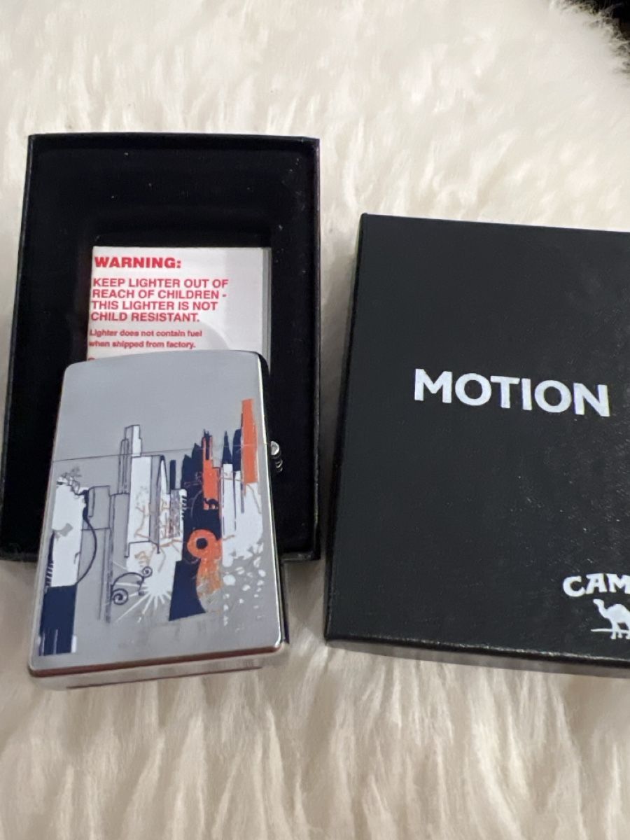 Zippo Accendini: Camel Zippo Motion  – Nuovo e nell'imballaggio originale da Uznach venduto da Apuutze 3