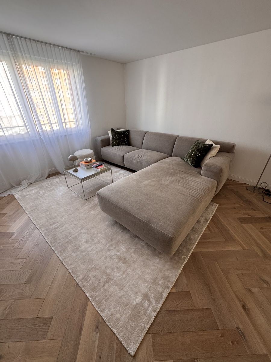 Sofas: Ecksofa in Taupe 316cm x 225cm – Gebraucht aus Luzern von maarteii 1