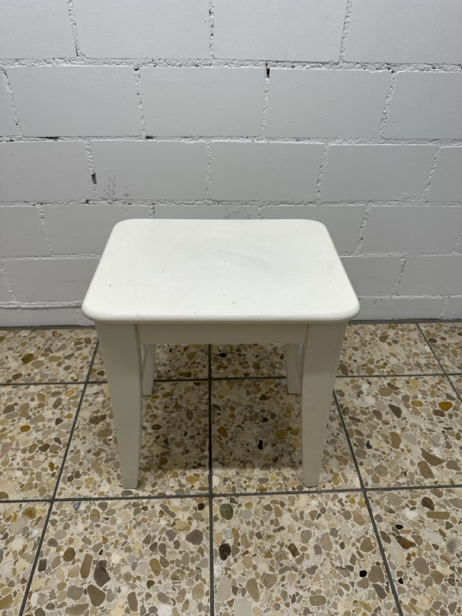 Ikea Sgabelli: Hocker Ikea – Usato da Nürensdorf venduto da Beni_Angela