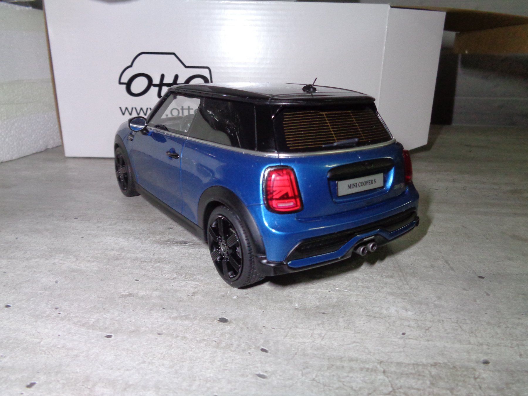 Cooper Modellini d'auto: OttOmobile 1:18 Mini Cooper S – Nuovo e nell'imballaggio originale da Reconvilier venduto da rallycar 2