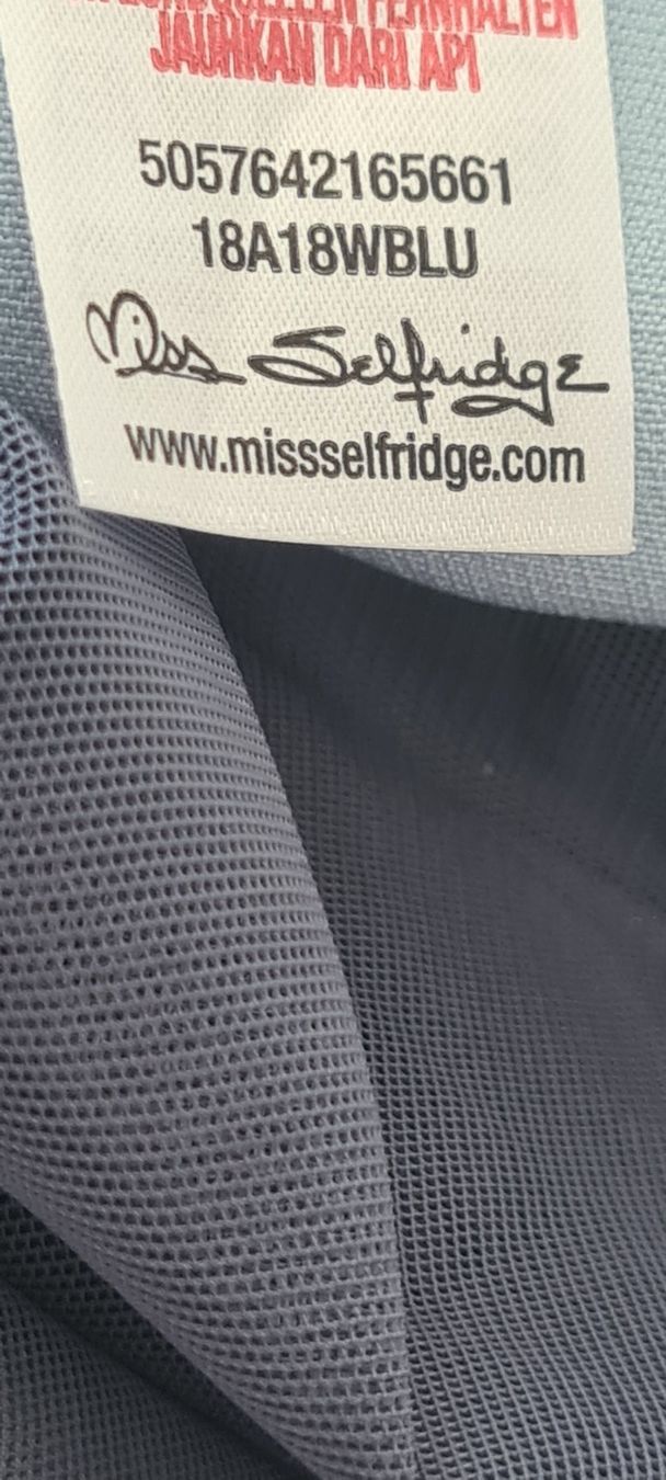 Tute: Jumpsuit Missselfridge – Usato da Allschwil venduto da Virgo 4