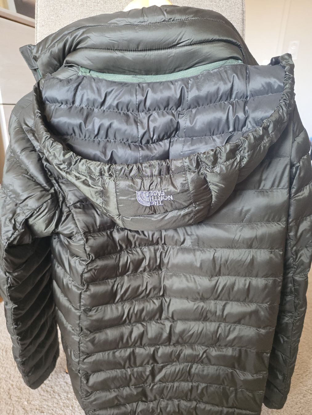 Giacche: Very warm winter Jacket Olive Green Size M – Nuovo (secondo la descrizione) da Schwerzenbach venduto da pio_qjh9 5