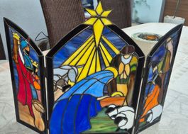 Weihnachtskrippe Tiffany Glas dreiteilig, selten gebraucht