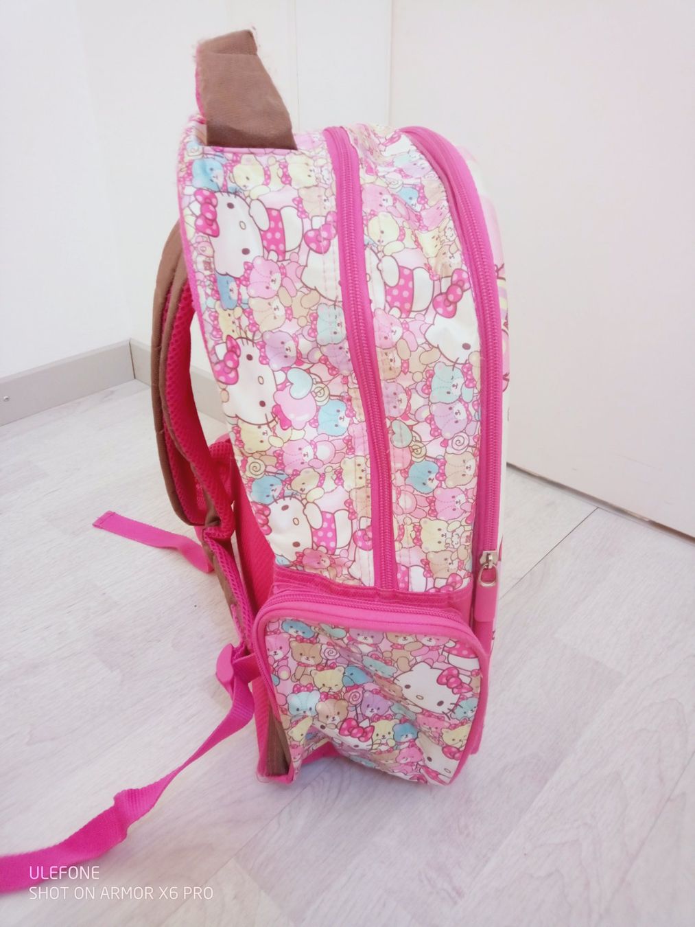 Hello Kitty Borse & Zaini: Hello Kitty Rucksack, Kindergarten/Schule Pink – Usato da Volketswil venduto da Car1 5