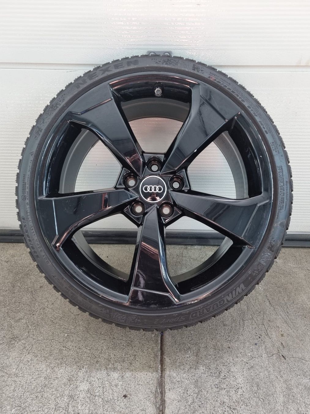 Audi Pneus & Kompletträder: Audi RS3 Winterräder 19 Zoll – Gebraucht aus Kirchdorf AG von Cartastic_AG 3