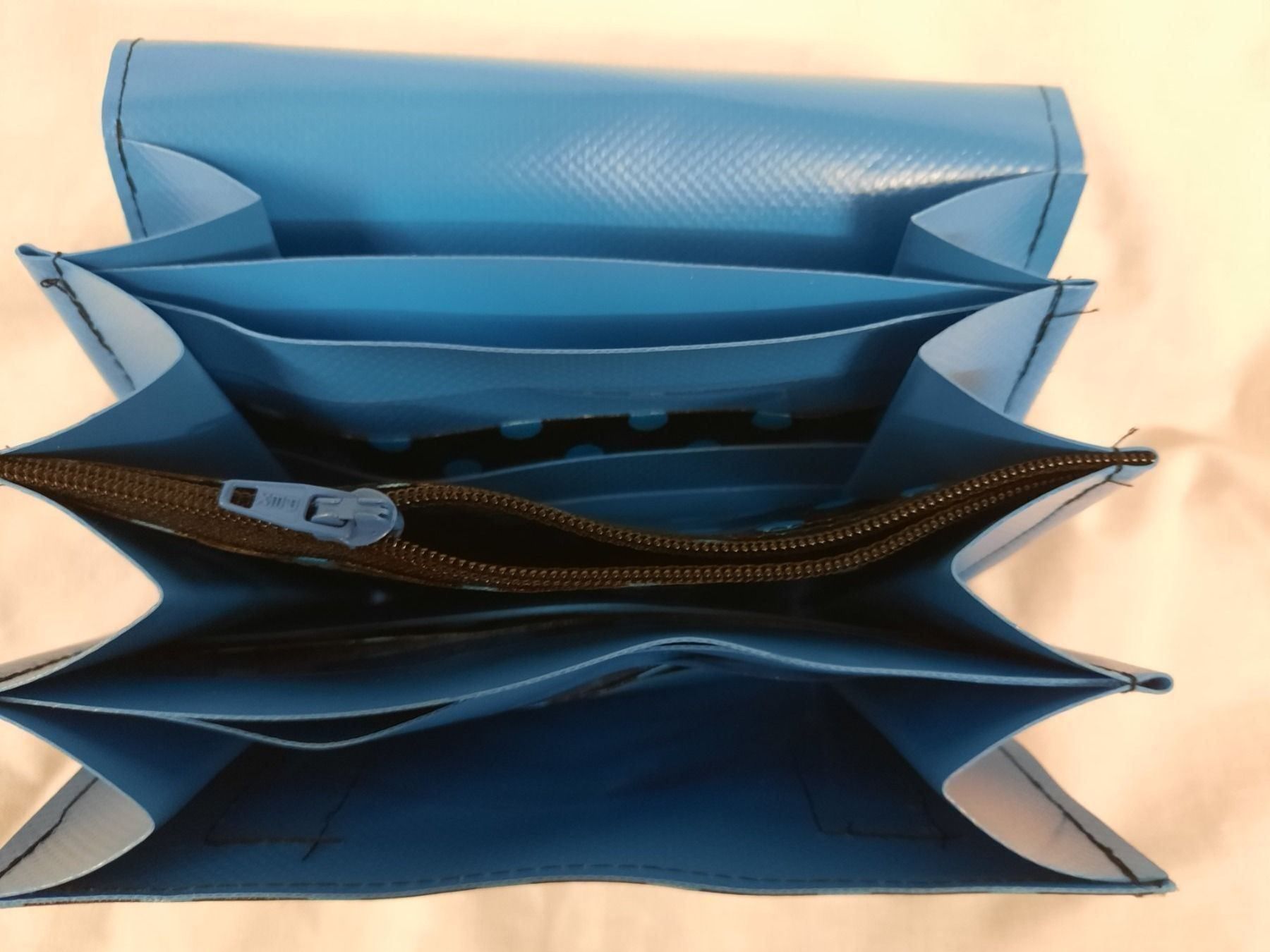 Brieftaschen: Wachstuch -Portemonnaie CHF.15.00 – Neu (gemäss Beschreibung) aus Spreitenbach von Margot-09 1