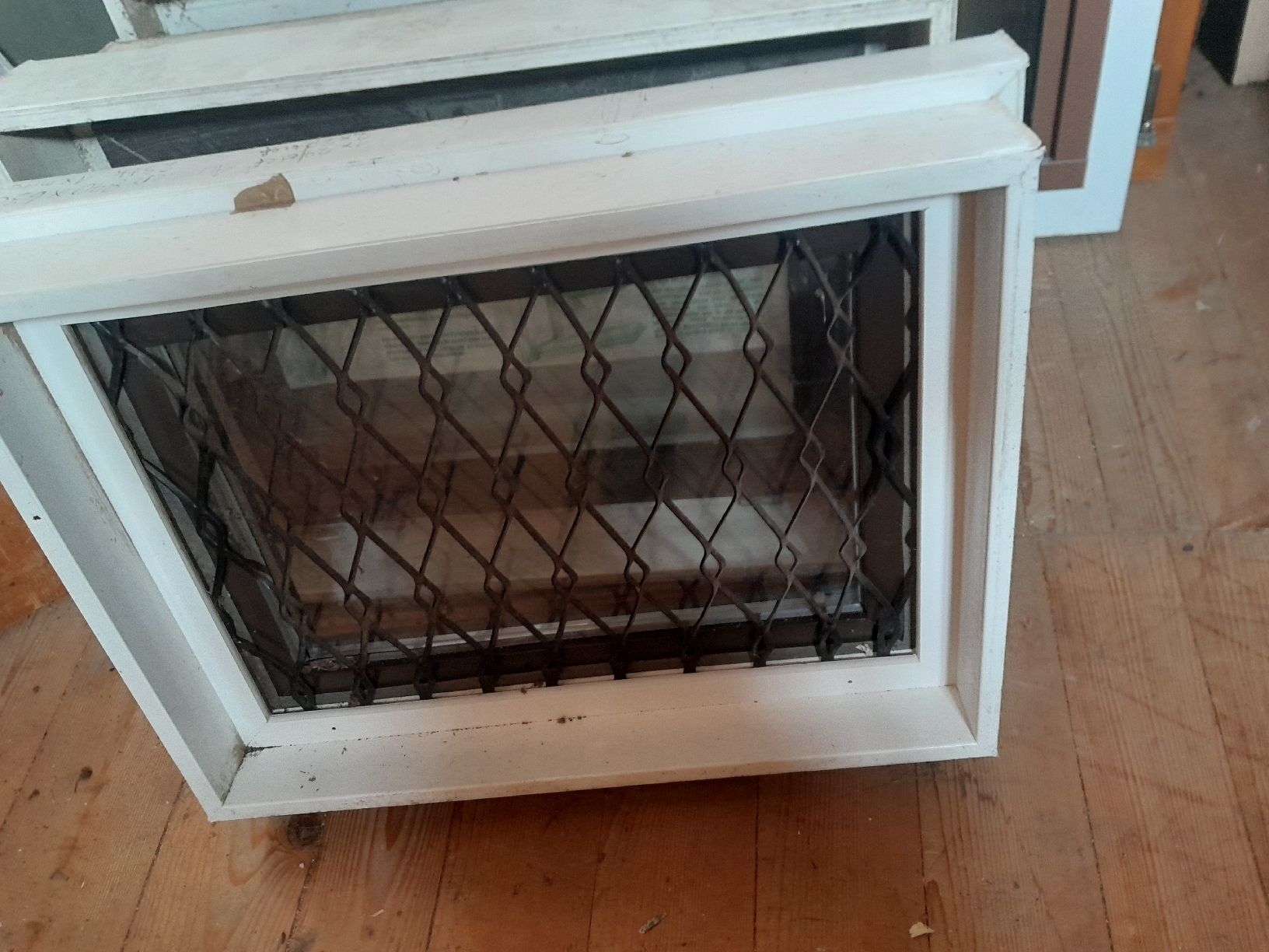 Fenster: Fenster Keller – Gebraucht aus Marbach LU von san_8kt5 4