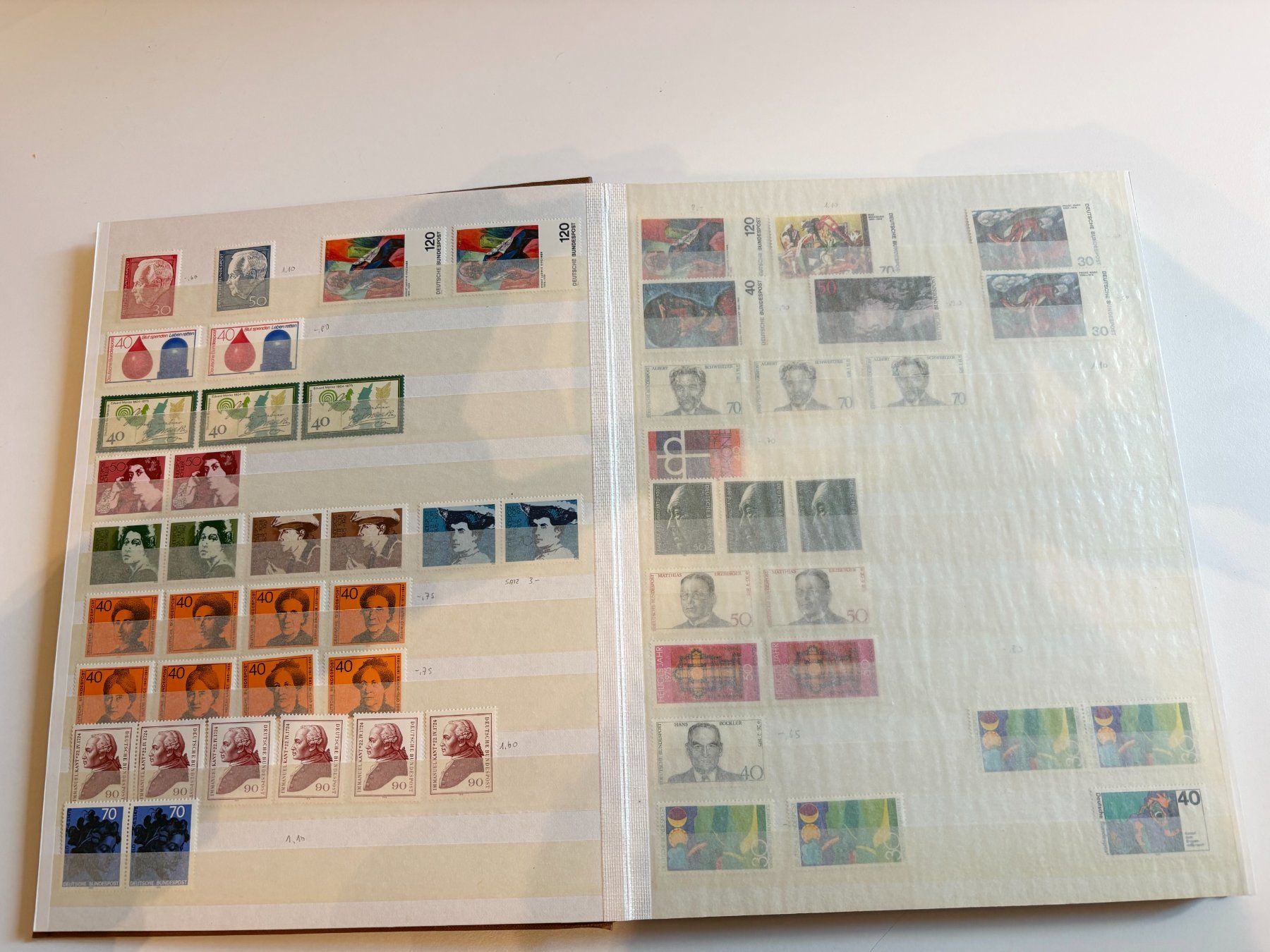Alben: Briefmarkenalbum Deutschland – Gebraucht aus Riva san vitale von abd_p86k 3