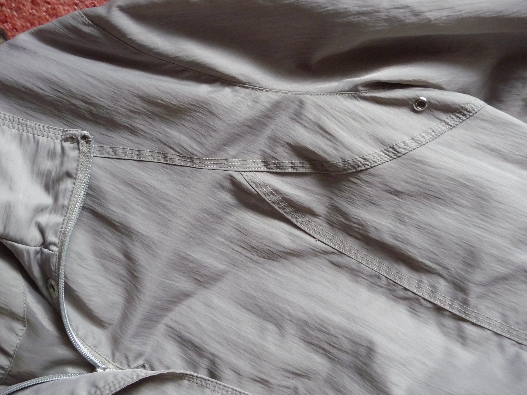 Giacche: Elegante Übergangsjacke Gr. 44/46 beige – Nuovo (secondo la descrizione) da Kirchberg BE venduto da lavendel02 7