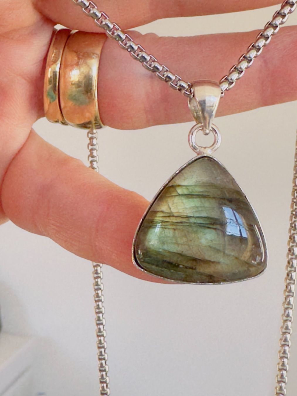 Catenine: Labradorite necklace – Nuovo e nell'imballaggio originale da Genève venduto da AGBERG 1