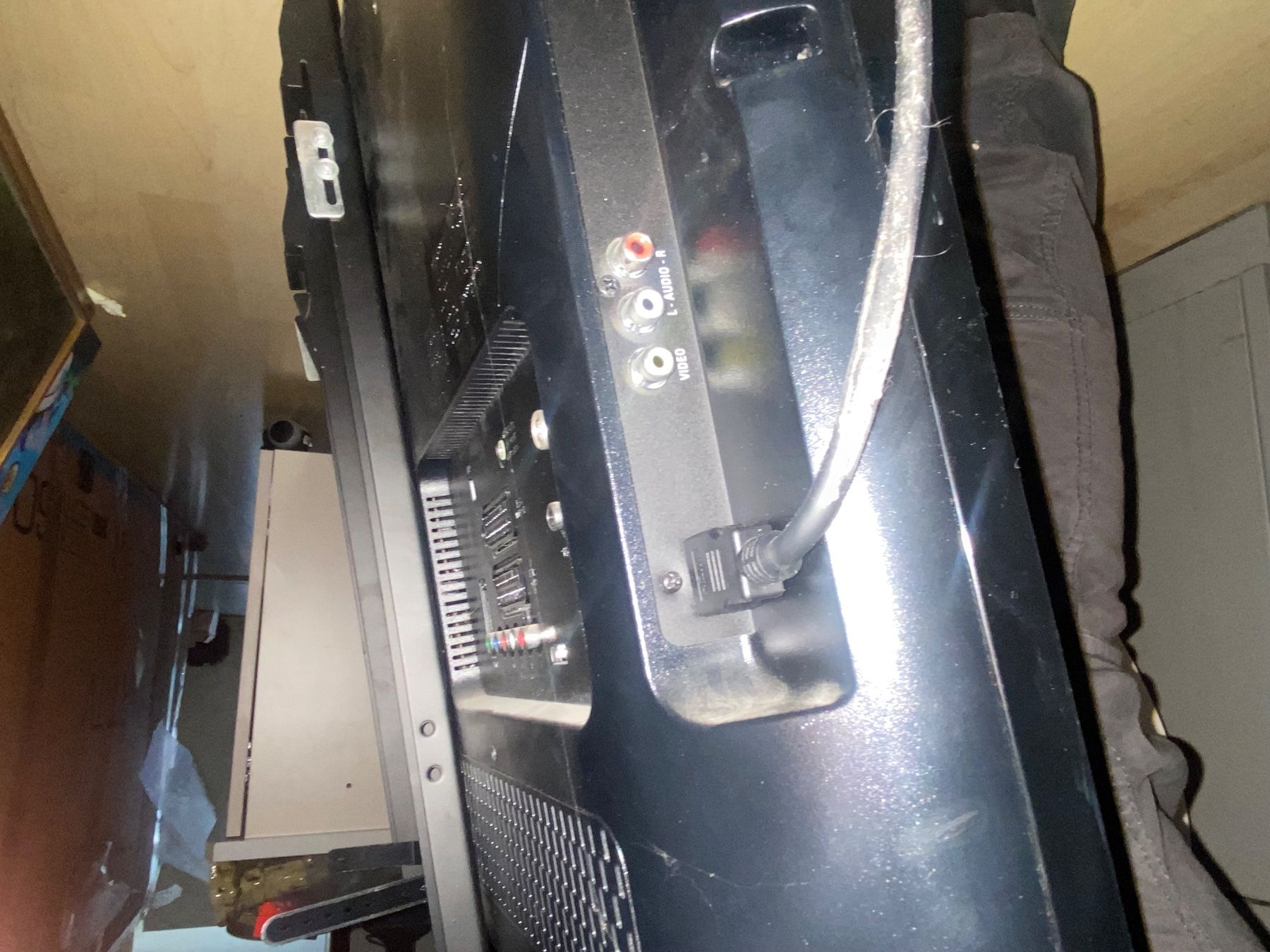 Fernseher: Tv – Gebraucht aus Ettingen von inf_vhc7 2