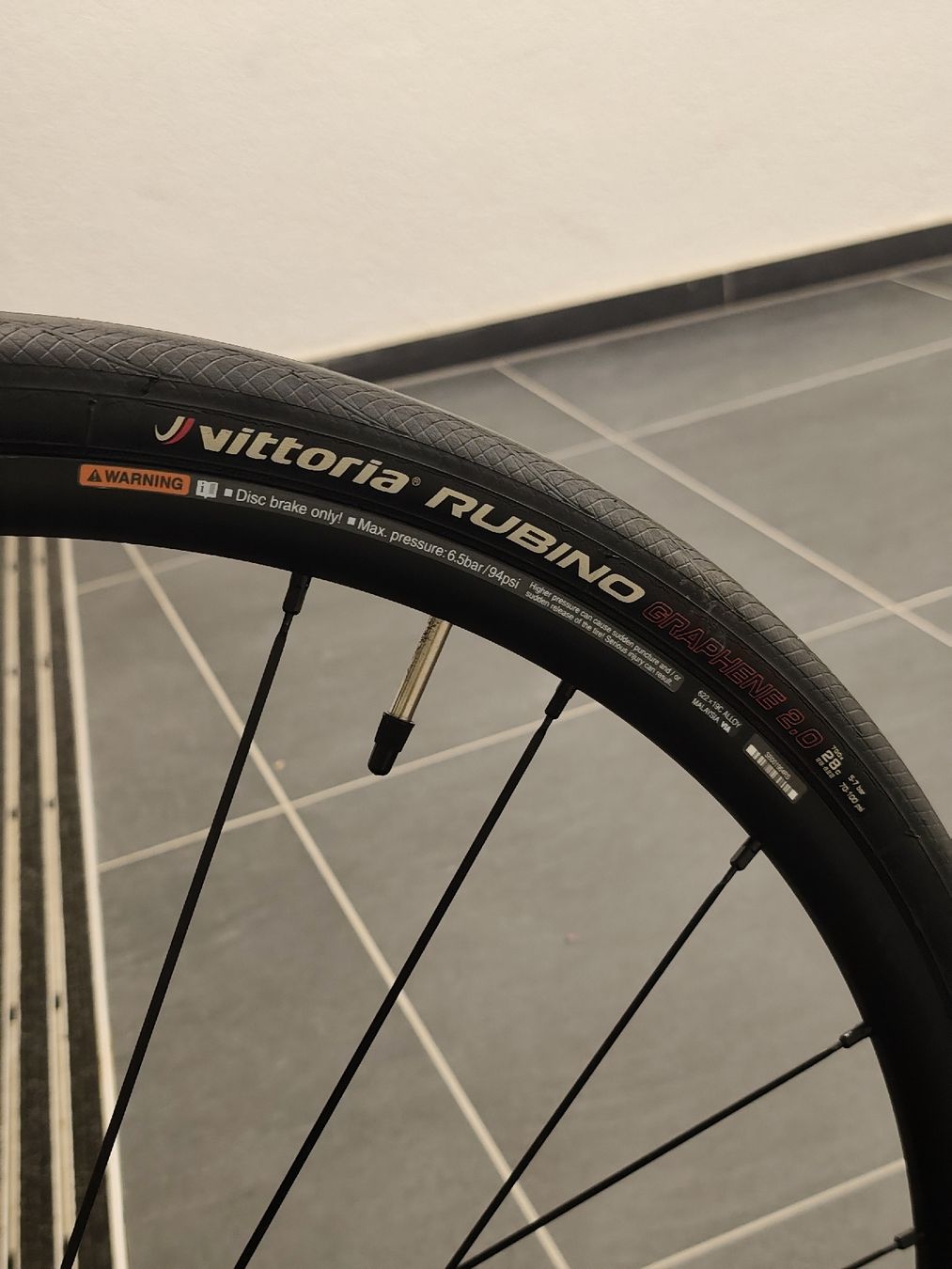 BMC Biciclette: BMC RoadMachine Three Ultegra Disc Endurance 2 – Nuovo (secondo la descrizione) da Farvagny-le-Grand venduto da tzo13 8